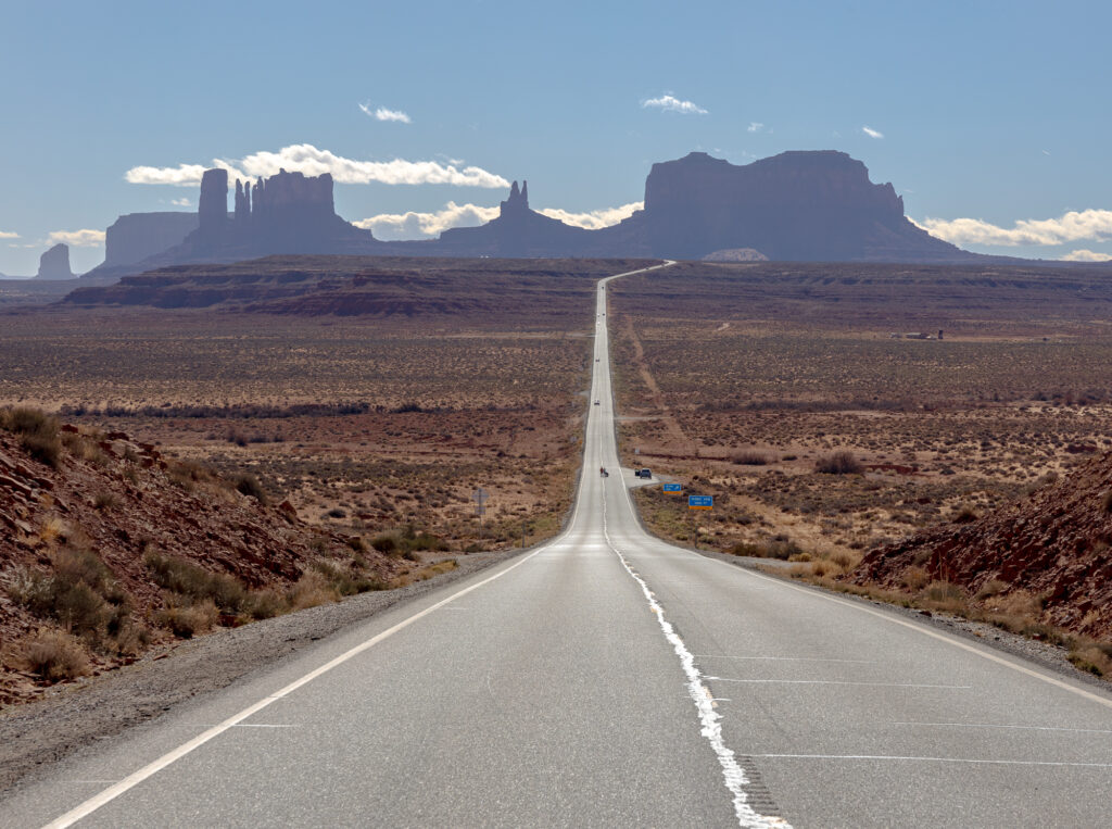 Monument Valley from Forrest Gump Point