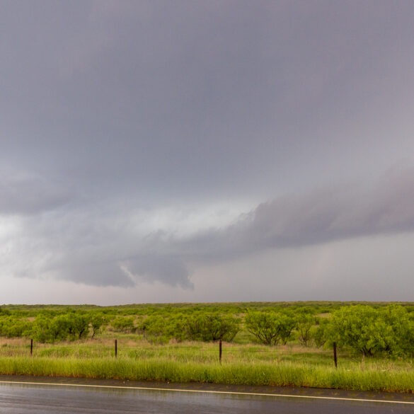Inflow and Wall Cloud near Mabelle Texas
