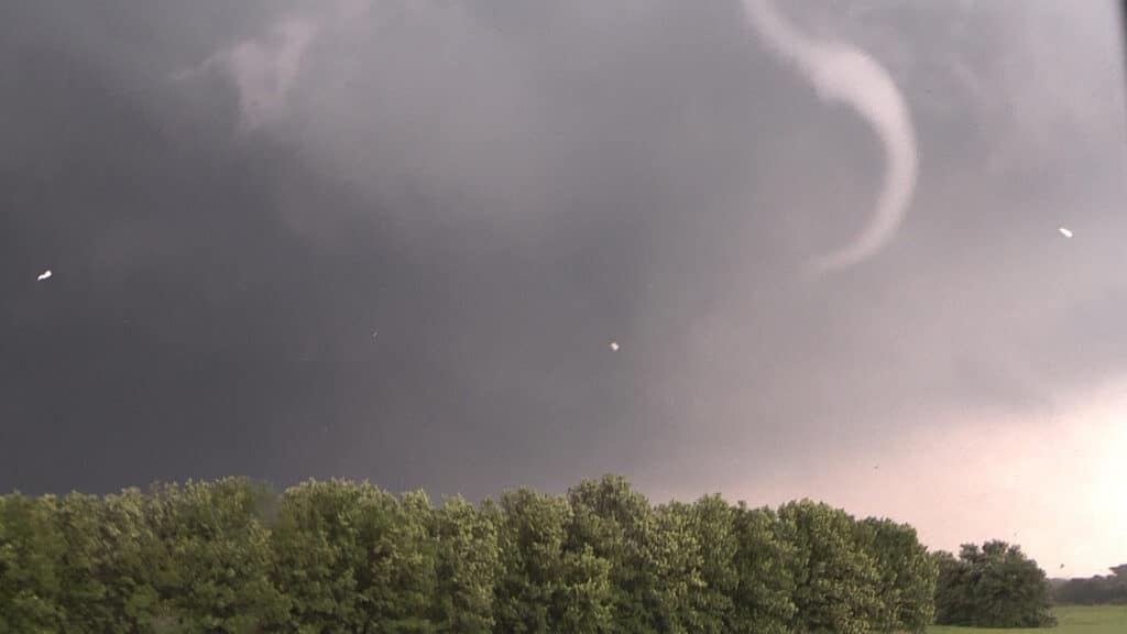 McLeod/Shawnee, OK Tornado May 24, 2011 (Video Still)