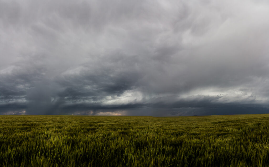 Severe warned storm near Two Buttes