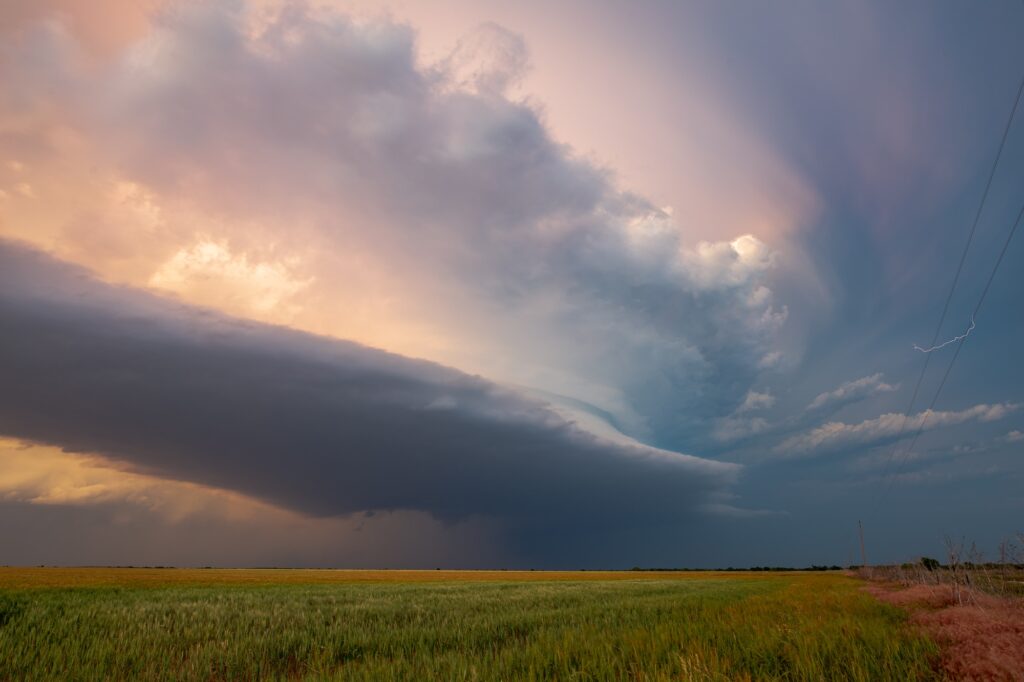 The storm was definitely heading southeast in a hurry by now