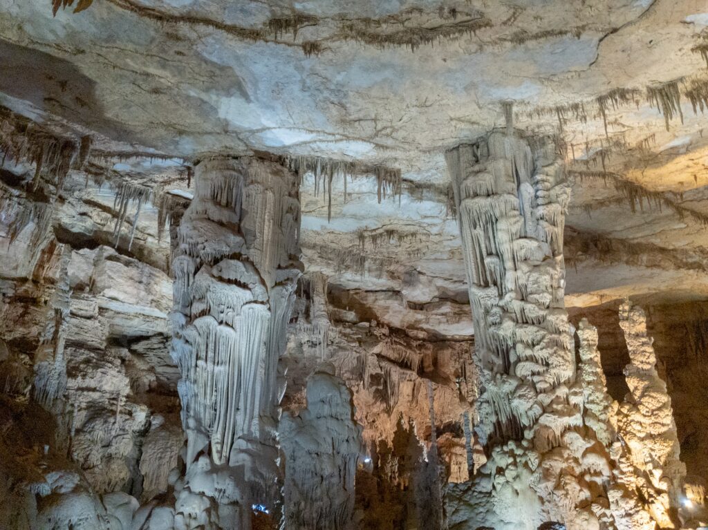 Cathedral Caverns