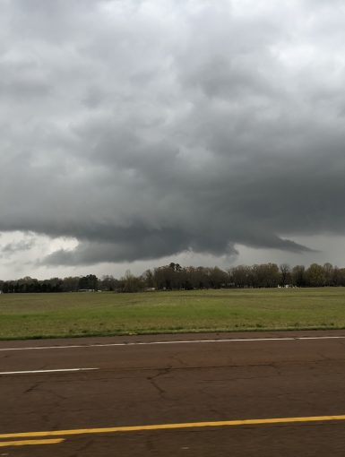 Wall Cloud on Supercell in Tennessee