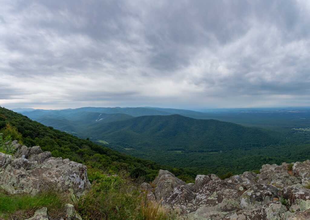 Raven's Roost Overlook on the Blue Ridge Parkway in Virginia