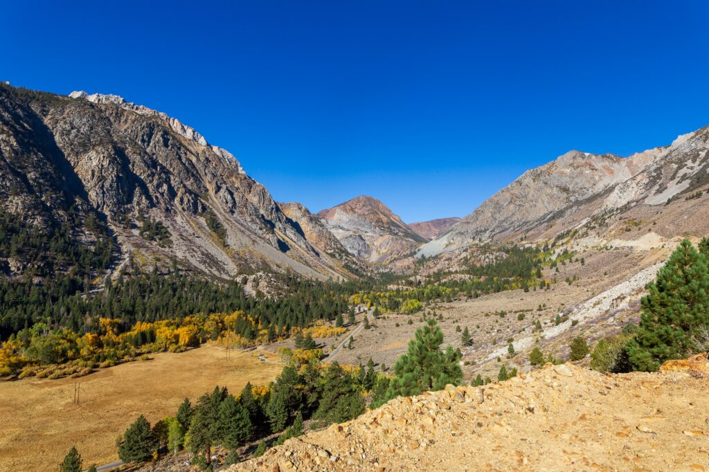 Heading up California Highway 120 westbound to the Yosemite National Park entrance at Tioga Pass