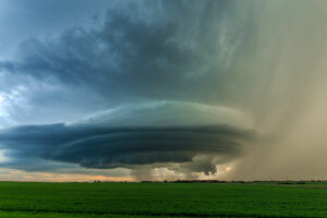 Beautifully structured supercell in Alberta Canada